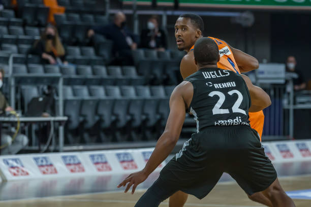 马杜埃凯点 马杜埃凯点