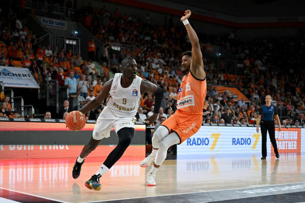 防守最大短 防守最大短